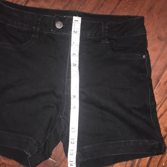 Women’s shorts Size 6 - Picture 5 of 5